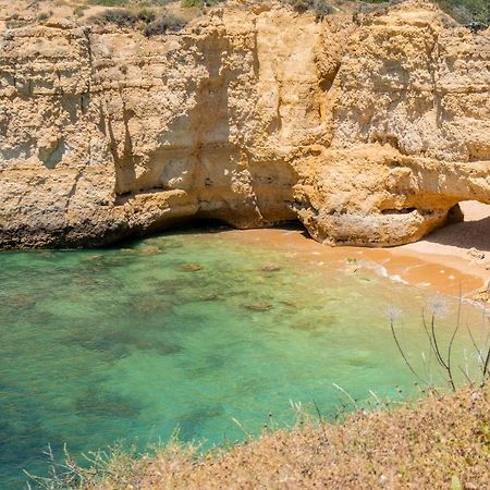 Beach Praia - Sleep 5 - Pool - Free Wi-Fi - Air Con Albufeira Ngoại thất bức ảnh