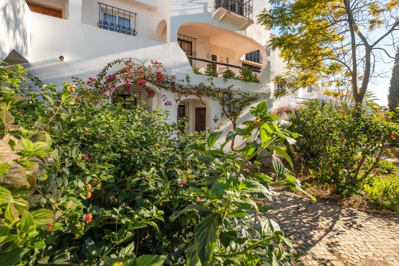 Beach Praia - Sleep 5 - Pool - Free Wi-Fi - Air Con Albufeira Ngoại thất bức ảnh