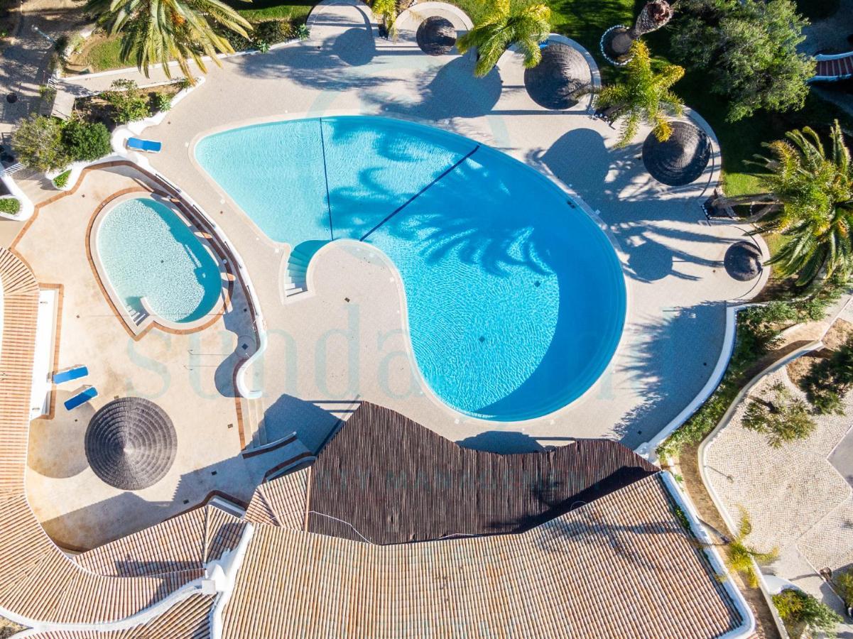 Beach Praia - Sleep 5 - Pool - Free Wi-Fi - Air Con Albufeira Ngoại thất bức ảnh