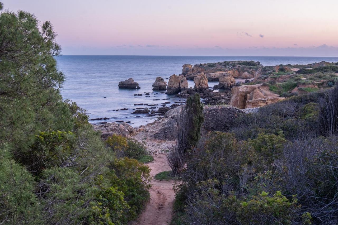 Beach Praia - Sleep 5 - Pool - Free Wi-Fi - Air Con Albufeira Ngoại thất bức ảnh